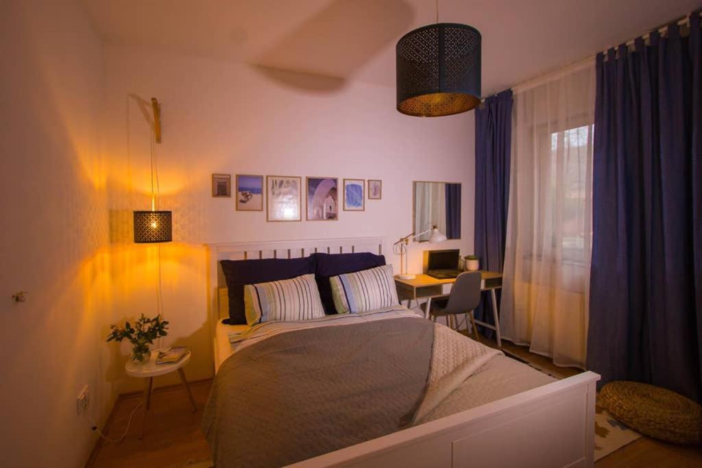 Teubel Apartman 2 Szekesfehervar Exterior foto